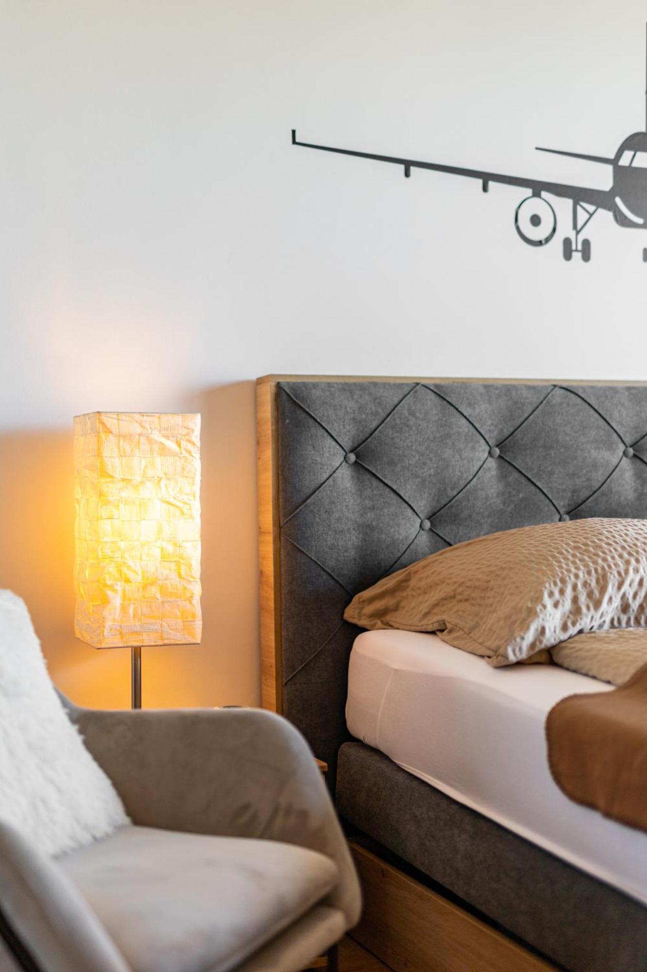 Bnb Slovakia Guthaus 64D Bratislava Ngoại thất bức ảnh